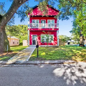 The Clifford House Holiday home